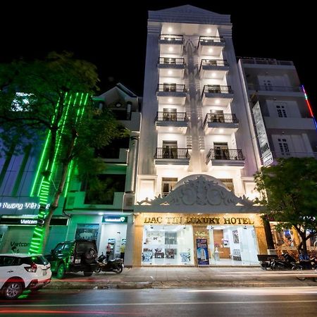 Dac Tin Luxury Hotel Туихоа Экстерьер фото